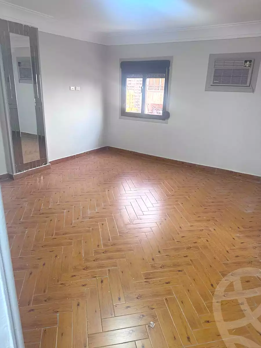 https://aqarmap.com.eg/en/listing/7029440-for-sale-cairo-nasr-city-abbas-el-akkad