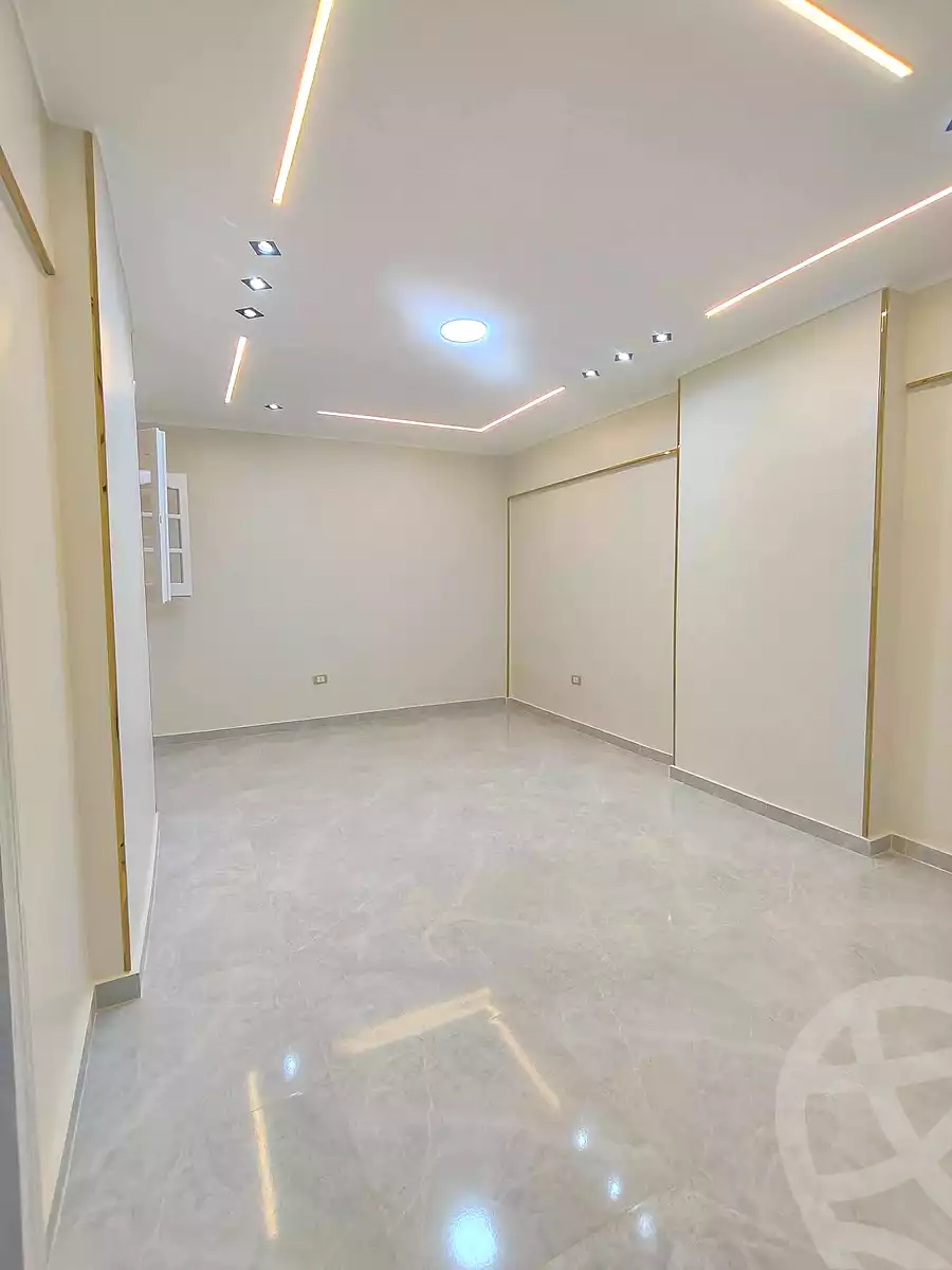 https://aqarmap.com.eg/en/listing/7029666-for-sale-alexandria-sydy-bshr-sydy-bshr-bhry-shr-mhmwd-l-yswy
