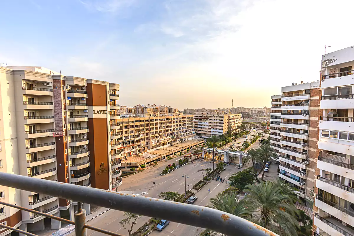 https://aqarmap.com.eg/ar/listing/7029677-for-rent-alexandria-al-mamoura-el-nasr-st