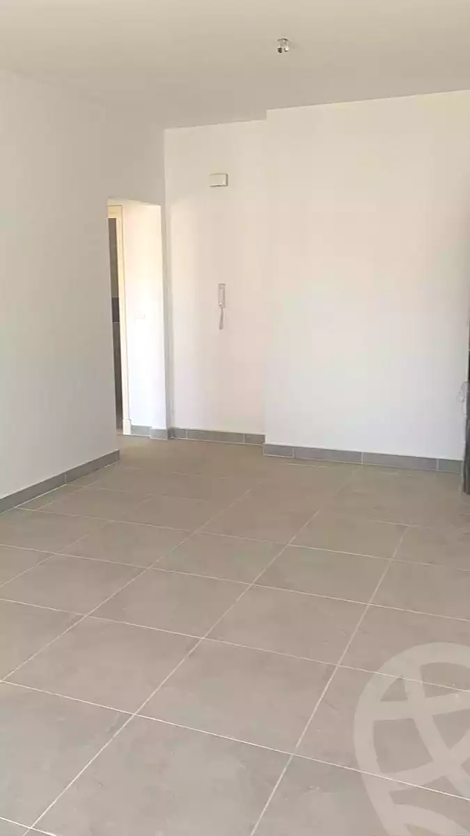 https://aqarmap.com.eg/ar/listing/6862631-for-rent-cairo-new-administrative-capital-r7-celia-mntq-l-mrt-2