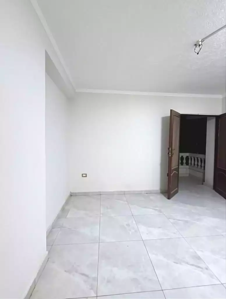 https://aqarmap.com.eg/en/listing/7030134-for-sale-cairo-el-haram-el-maryotya-nazlet-el-seesy-st