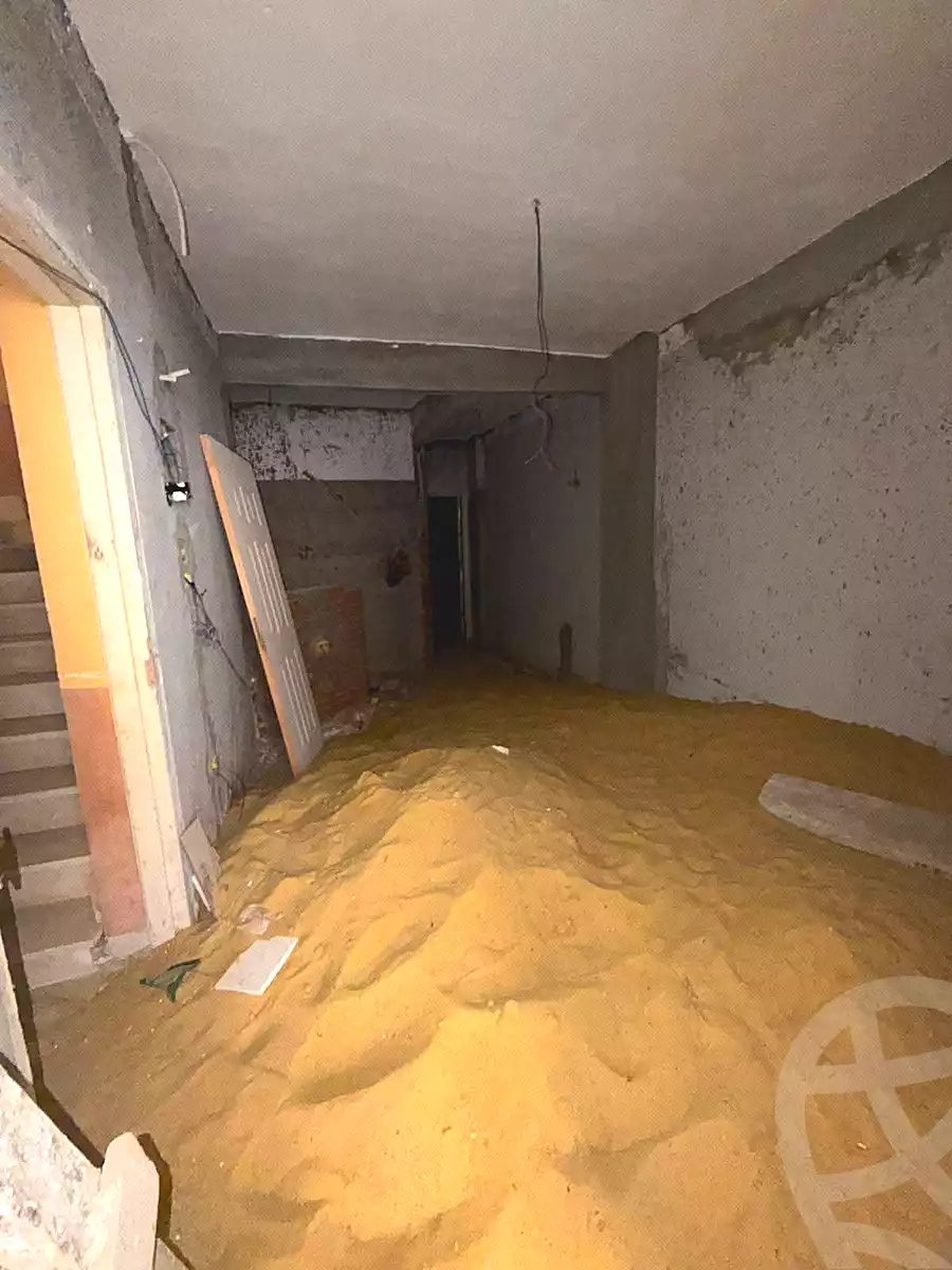 https://aqarmap.com.eg/ar/listing/7030551-for-sale-alexandria-al-agamy-lbytsh-el-bostan-st