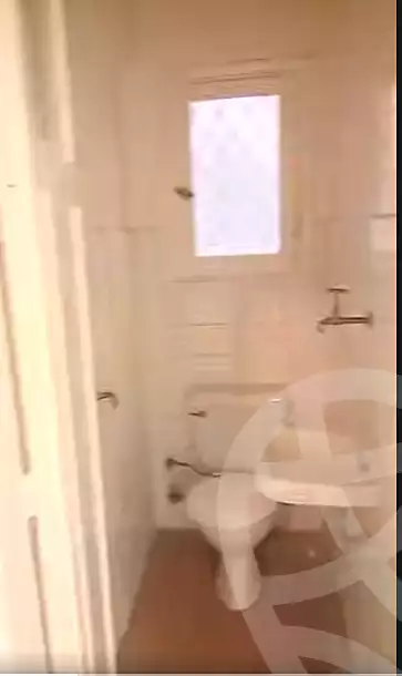 https://aqarmap.com.eg/ar/listing/7030679-for-sale-alexandria-al-agamy-el-hanouvel-el-zahraa-city-st
