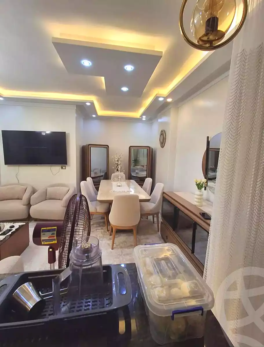 https://aqarmap.com.eg/ar/listing/7030812-for-sale-alexandria-moharram-bey-kanal-al-mahmoudeya-al-bahri-st