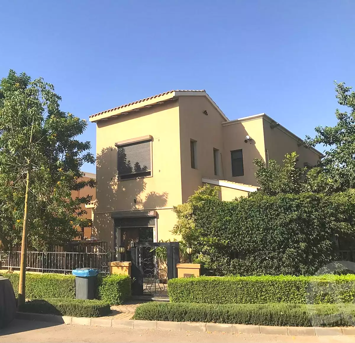 https://aqarmap.com.eg/en/listing/7030818-for-sale-cairo-new-cairo-compounds-mivida-mivida-business-park-emaar