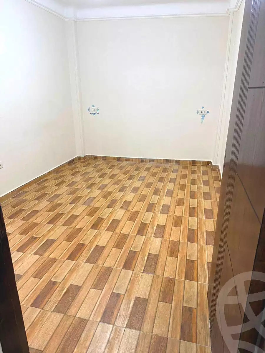 https://aqarmap.com.eg/en/listing/7030899-for-sale-alexandria-sydy-bshr-sydy-bshr-bhry-gamal-abd-el-nasir-st