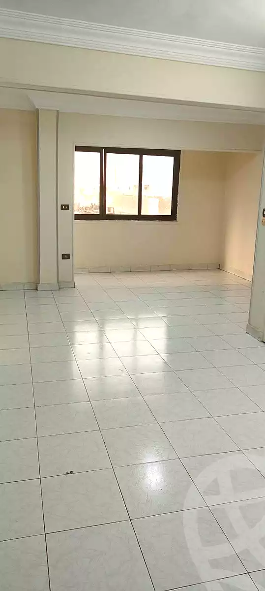 https://aqarmap.com.eg/ar/listing/7031007-for-rent-cairo-ain-shams-yn-shms-lgrby
