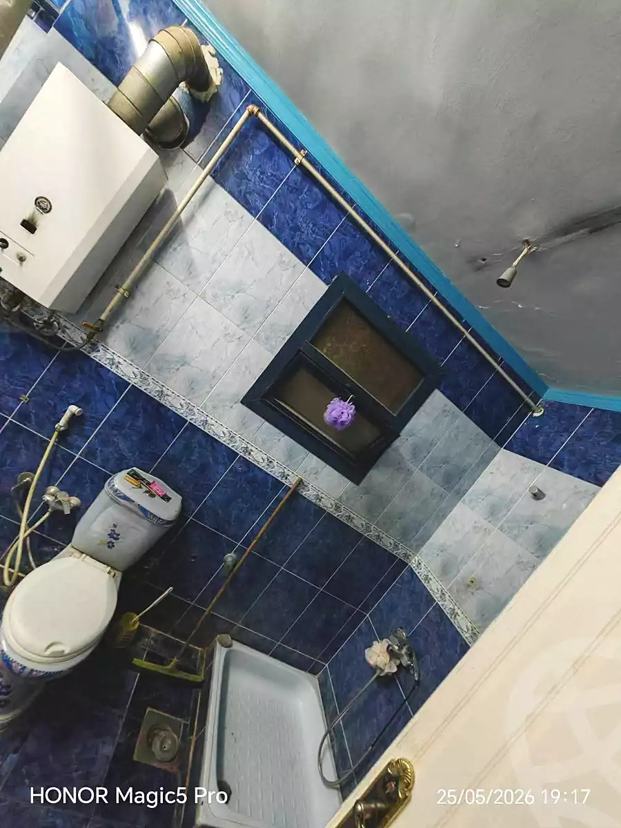 https://aqarmap.com.eg/ar/listing/7031101-for-sale-cairo-helwan-helwan-el-sharkeya-borhan-st