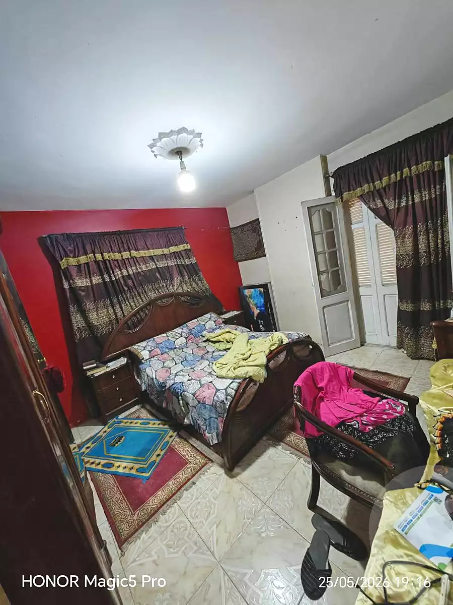 https://aqarmap.com.eg/ar/listing/7031101-for-sale-cairo-helwan-helwan-el-sharkeya-borhan-st