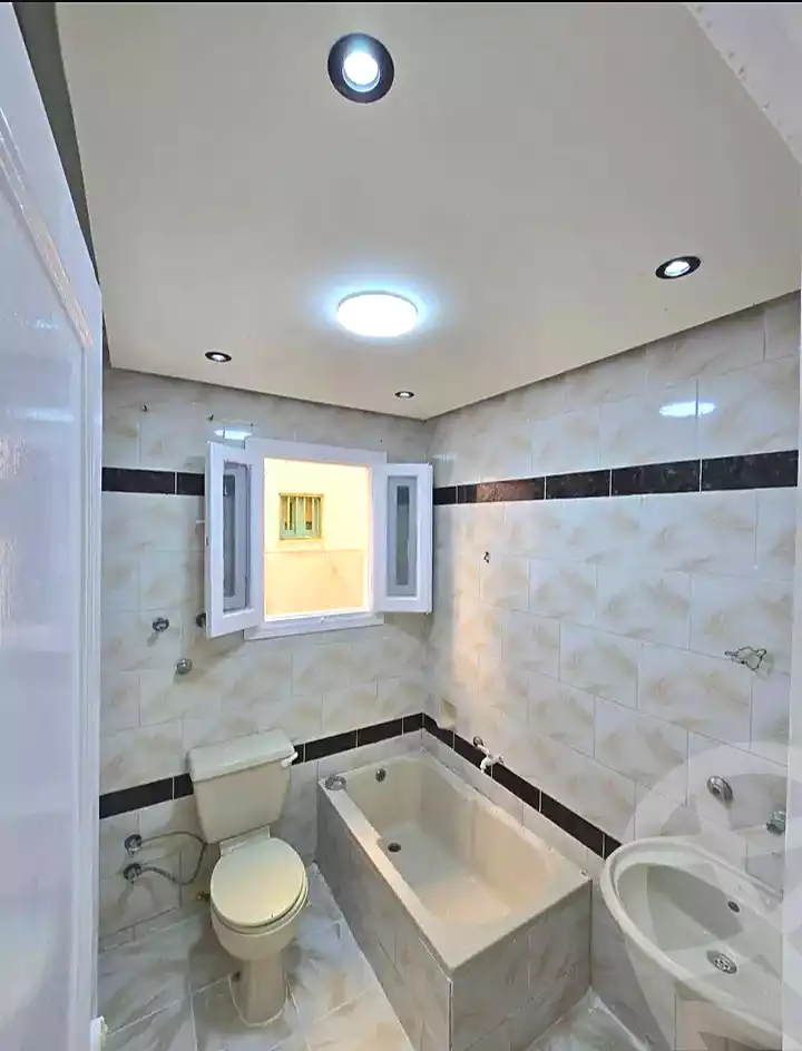 https://aqarmap.com.eg/en/listing/7031194-for-sale-alexandria-al-agamy-shataa-el-nakheel