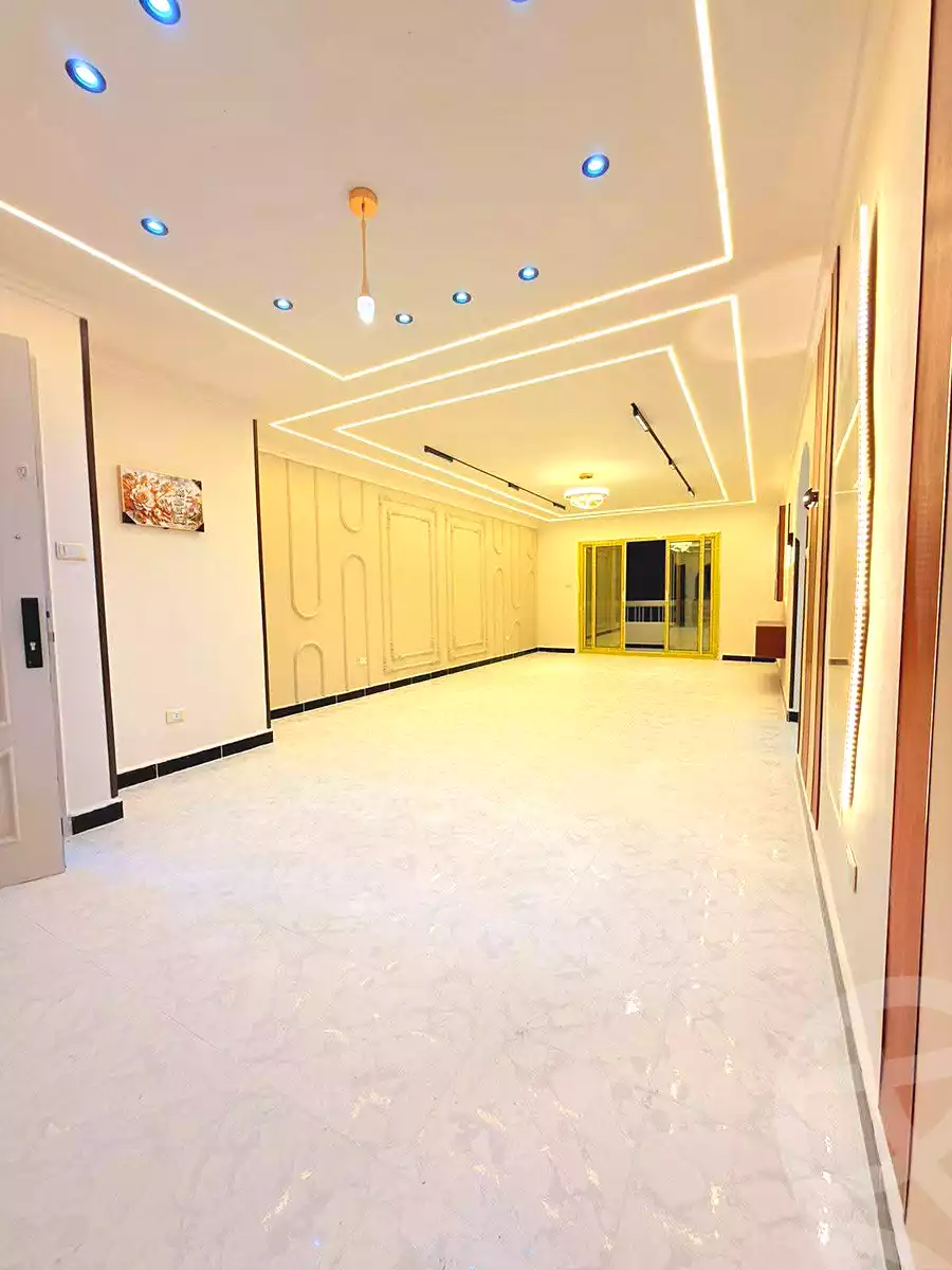 https://aqarmap.com.eg/ar/listing/7031583-for-sale-alexandria-al-agamy-shataa-el-nakheel
