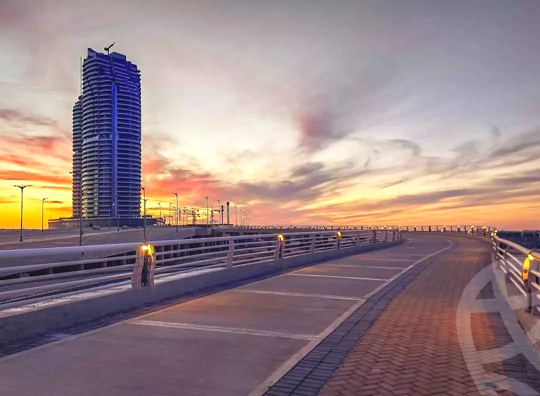 https://aqarmap.com.eg/en/listing/7031573-for-sale-north-coast-new-alamein-mntj-t-l-lmyn-ljdyd-beachfront-tower-city-edge