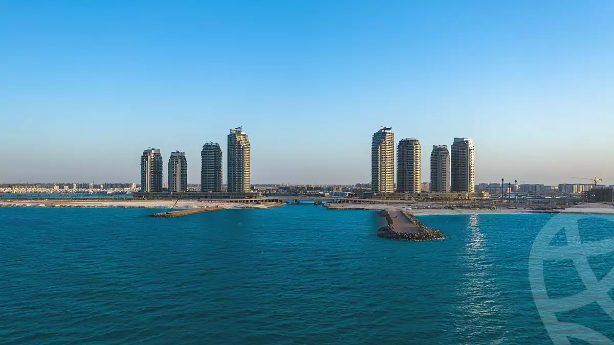 https://aqarmap.com.eg/en/listing/7031573-for-sale-north-coast-new-alamein-mntj-t-l-lmyn-ljdyd-beachfront-tower-city-edge