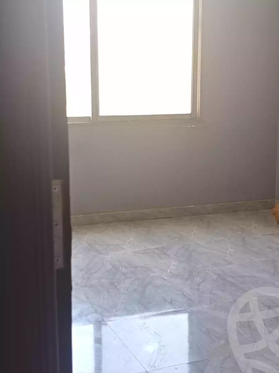 https://aqarmap.com.eg/ar/listing/7031669-for-sale-cairo-helwan-wdy-hwf-el-kablat-st