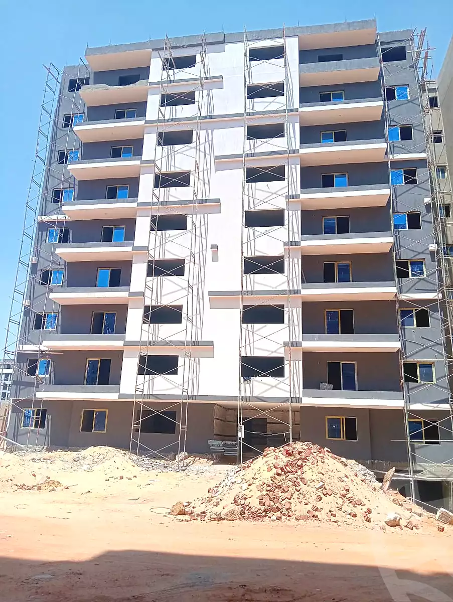 https://aqarmap.com.eg/en/listing/7031792-for-sale-cairo-new-administrative-capital-r7-kmbwnd-stw