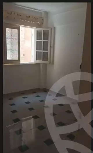 https://aqarmap.com.eg/en/listing/7031828-for-rent-alexandria-al-agamy-el-hanouvel