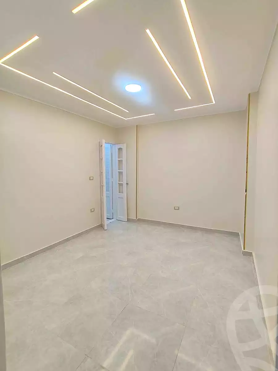 https://aqarmap.com.eg/ar/listing/7032135-for-sale-alexandria-sydy-bshr