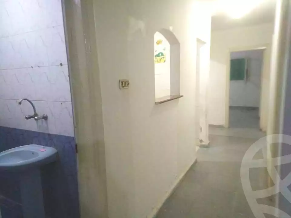 https://aqarmap.com.eg/ar/listing/7032142-for-rent-alexandria-sydy-bshr-shr-mlk-hfny