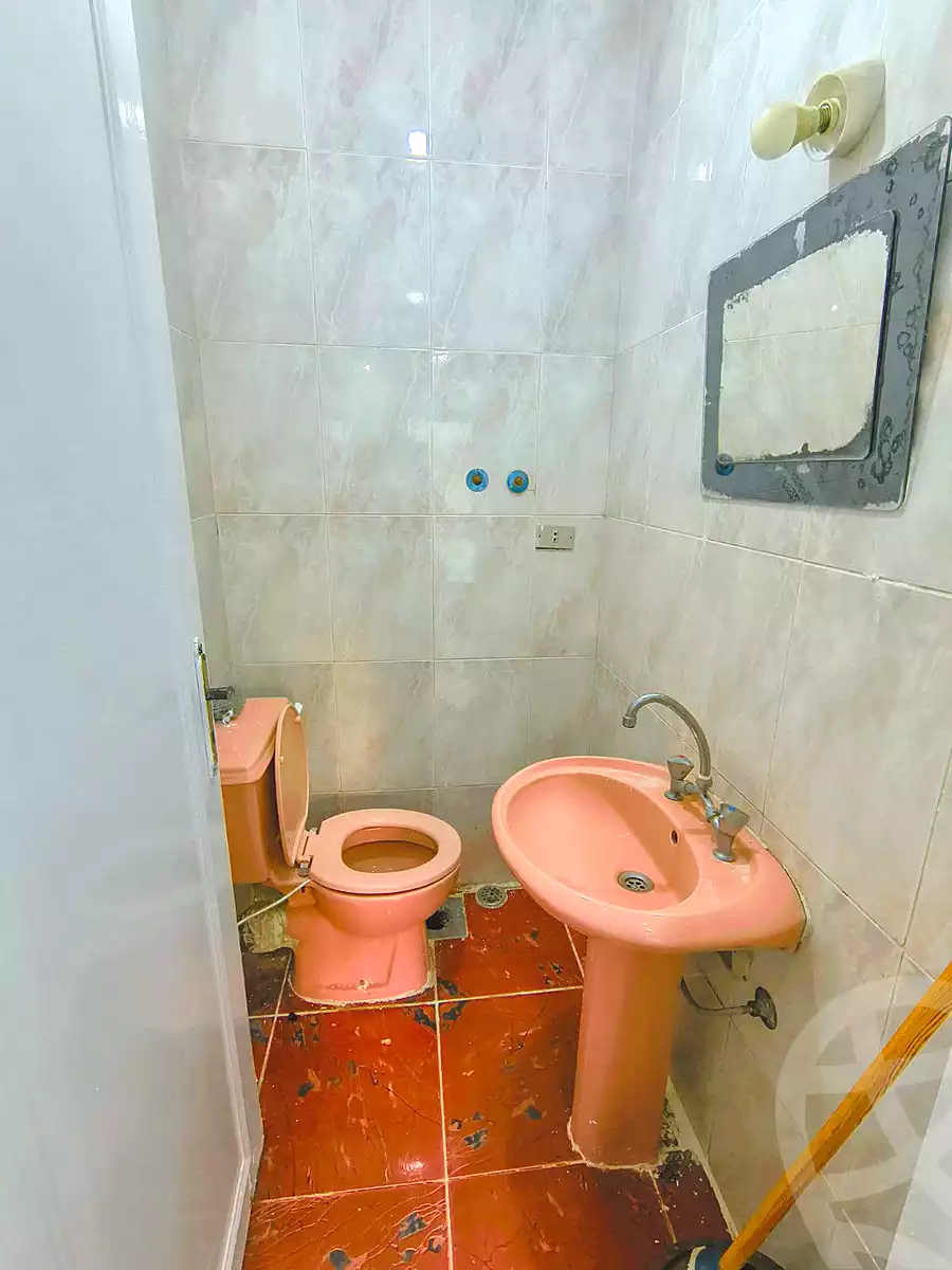 https://aqarmap.com.eg/ar/listing/7032177-for-sale-alexandria-al-agamy-shataa-el-nakheel