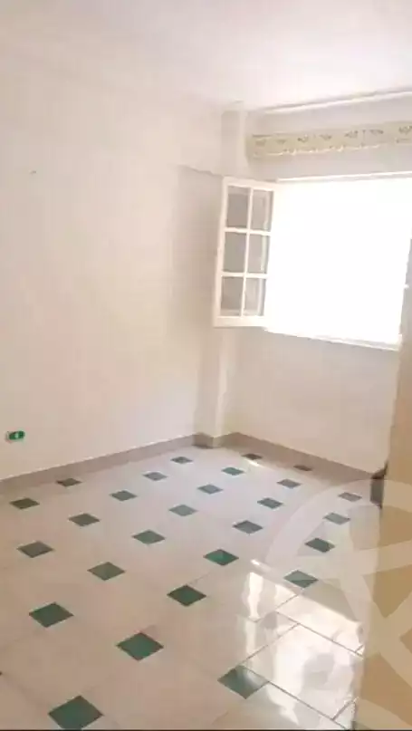 https://aqarmap.com.eg/en/listing/7032218-for-rent-alexandria-al-agamy-el-hanouvel-radwan-st