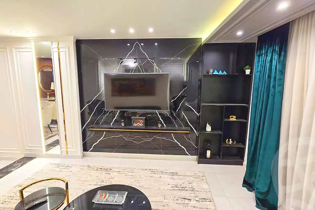 https://aqarmap.com.eg/en/listing/7032278-for-sale-alexandria-el-asafra-l-sfr-bhry-el-geish-rd