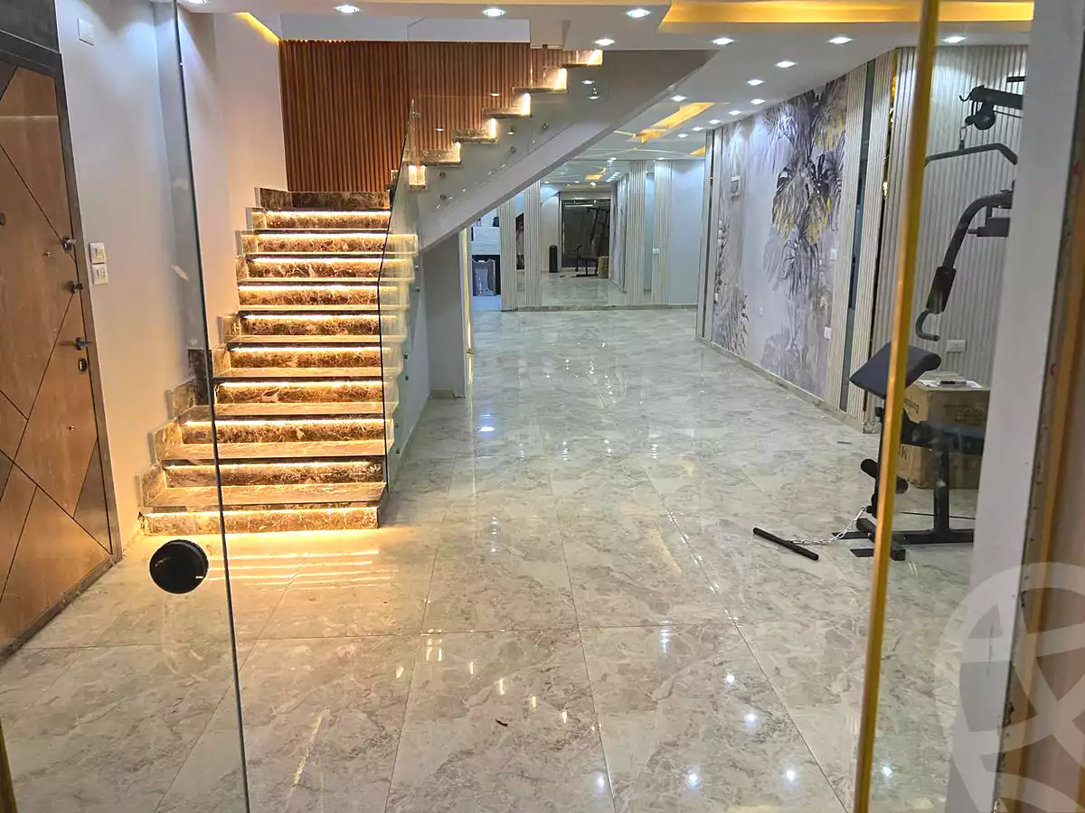 https://aqarmap.com.eg/ar/listing/7032307-for-sale-cairo-el-sheikh-zayed-city-el-hay-elsabeaa-lhy-lsb
