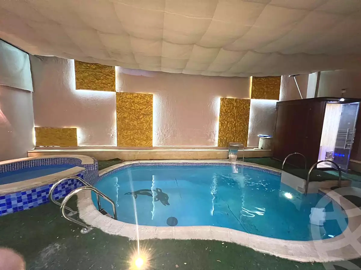 https://aqarmap.com.eg/ar/listing/7032307-for-sale-cairo-el-sheikh-zayed-city-el-hay-elsabeaa-lhy-lsb