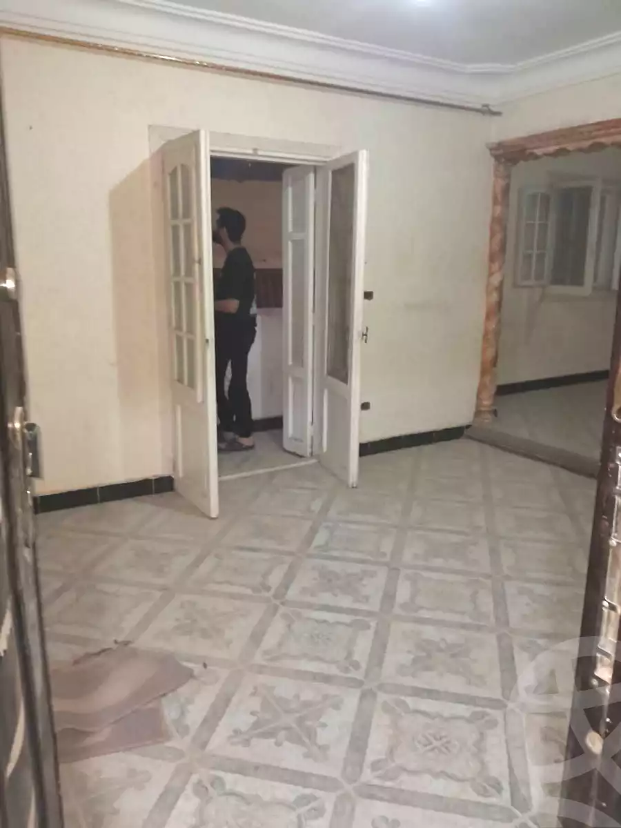 https://aqarmap.com.eg/ar/listing/7032347-for-sale-alexandria-al-agamy-el-hanouvel-radwan-st
