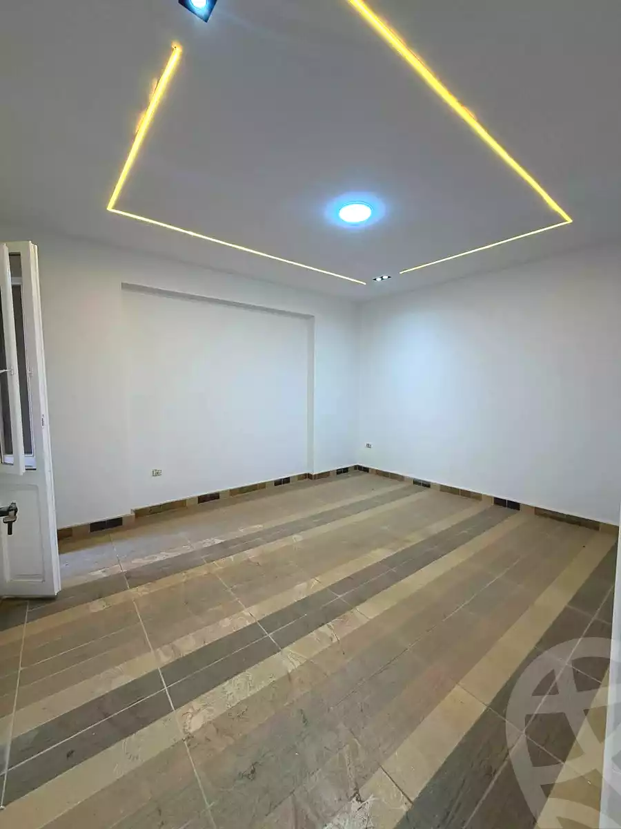 https://aqarmap.com.eg/ar/listing/7032354-for-sale-alexandria-al-agamy-lbytsh-el-reyad-st