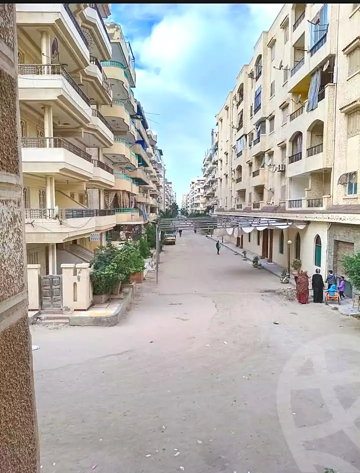 https://aqarmap.com.eg/ar/listing/7032490-for-sale-alexandria-al-agamy-shataa-el-nakheel