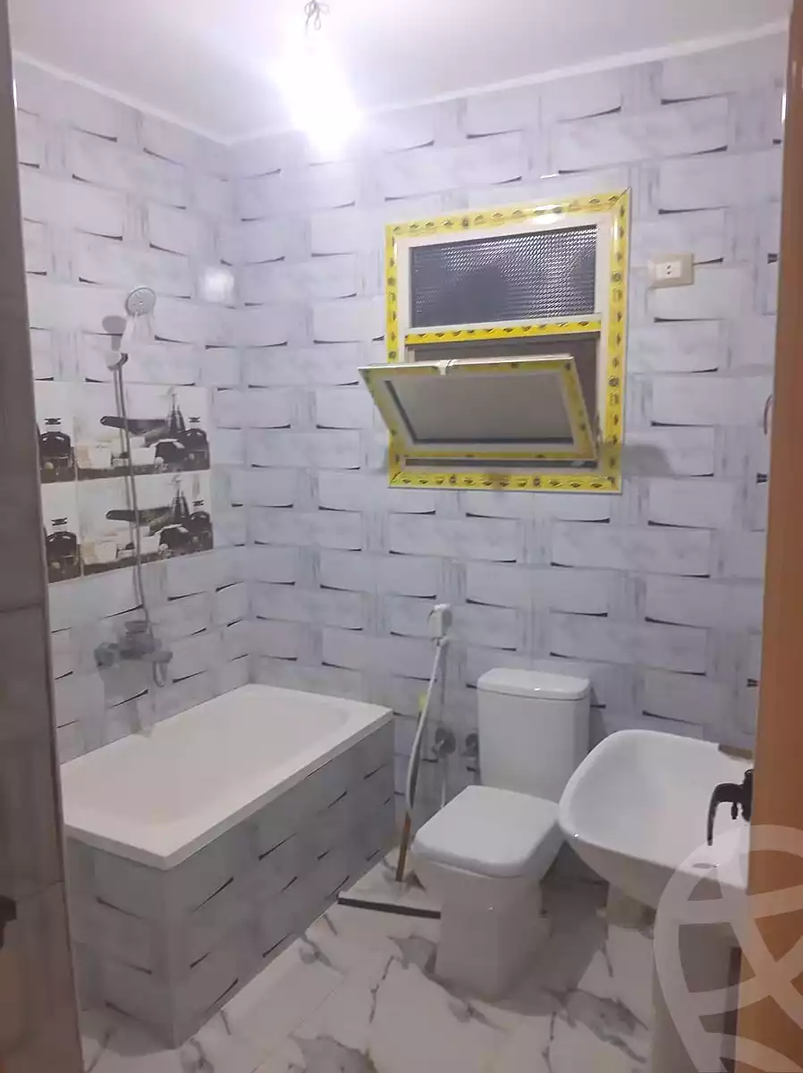 https://aqarmap.com.eg/en/listing/7032561-for-rent-cairo-faisal-el-tawabeq-el-shaheed-ahmed-hamdy-st