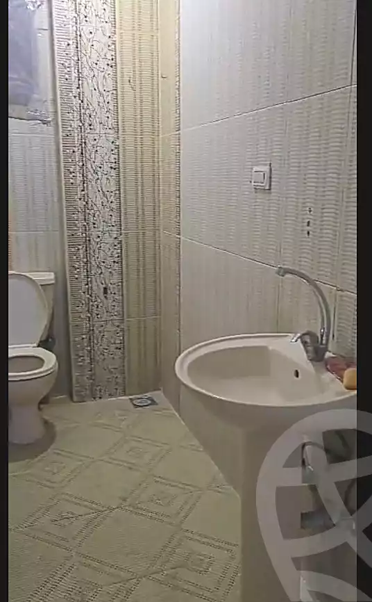 https://aqarmap.com.eg/ar/listing/7032572-for-sale-cairo-helwan-helwan-el-sharkeya-borhan-st