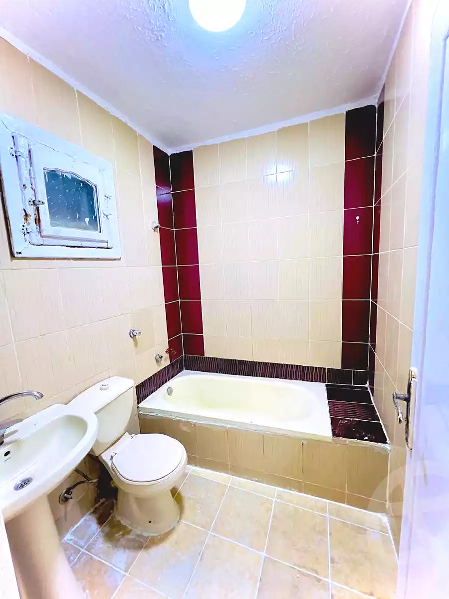 https://aqarmap.com.eg/en/listing/7032620-for-sale-alexandria-al-agamy