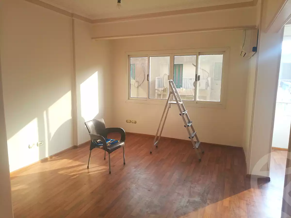 https://aqarmap.com.eg/en/listing/7032840-for-sale-cairo-manial-abd-el-rahman-el-barqoqi-st
