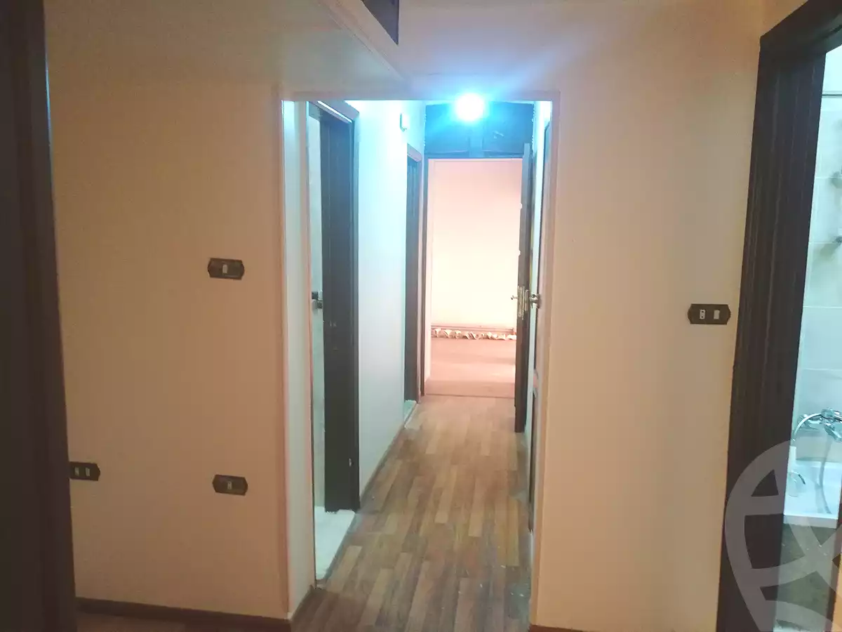 https://aqarmap.com.eg/en/listing/7032840-for-sale-cairo-manial-abd-el-rahman-el-barqoqi-st