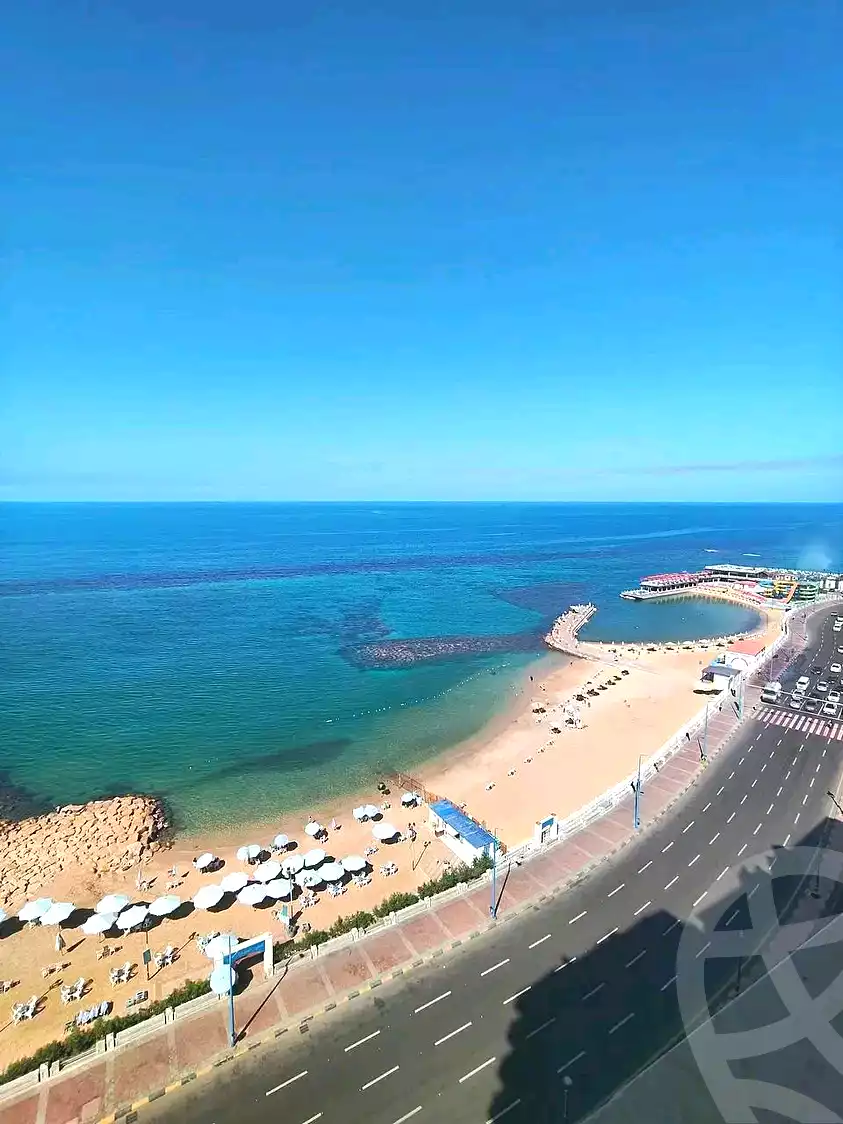 https://aqarmap.com.eg/ar/listing/7032891-for-sale-alexandria-el-asafra-l-sfr-bhry