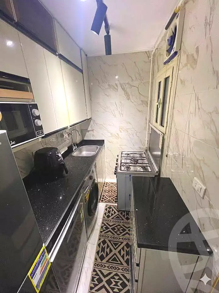 https://aqarmap.com.eg/ar/listing/7032935-for-sale-alexandria-bw-qyr-street-25