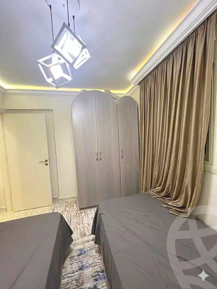 https://aqarmap.com.eg/ar/listing/7032935-for-sale-alexandria-bw-qyr-street-25