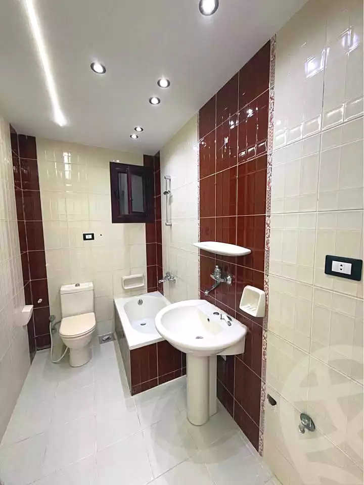 https://aqarmap.com.eg/en/listing/7033052-for-sale-alexandria-el-asafra-l-sfr-bhry
