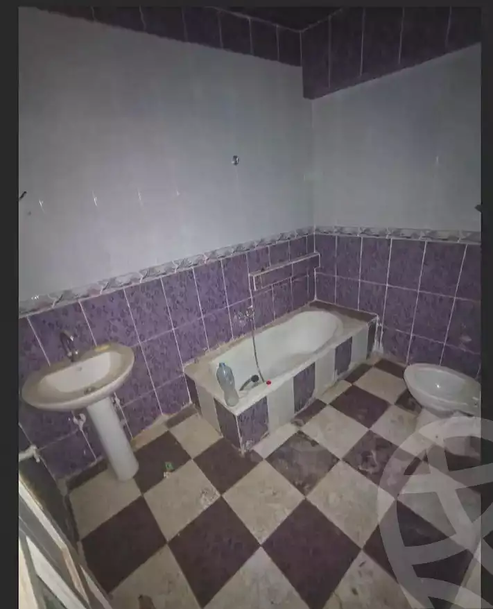 https://aqarmap.com.eg/ar/listing/7033086-for-sale-alexandria-al-agamy-el-hanouvel-abo-bakr-el-sedeek-st