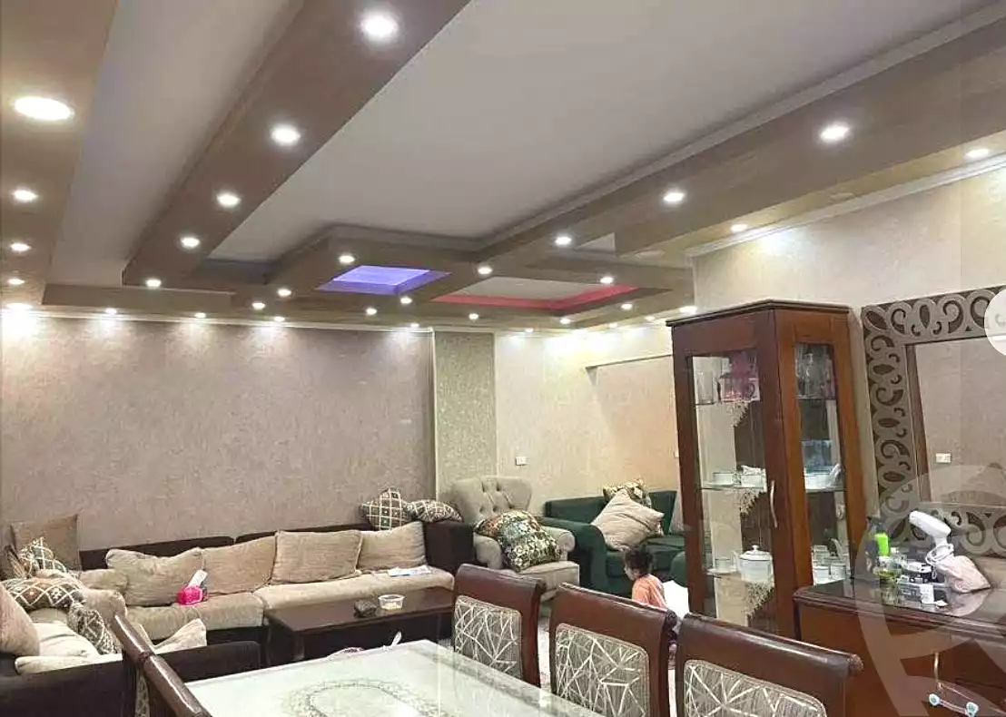 https://aqarmap.com.eg/ar/listing/7033144-for-sale-cairo-helwan-mahmoud-zaki-st