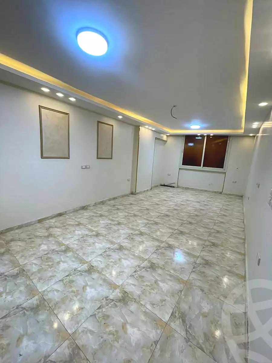 https://aqarmap.com.eg/ar/listing/7033280-for-sale-cairo-elnozha-Streettt-27