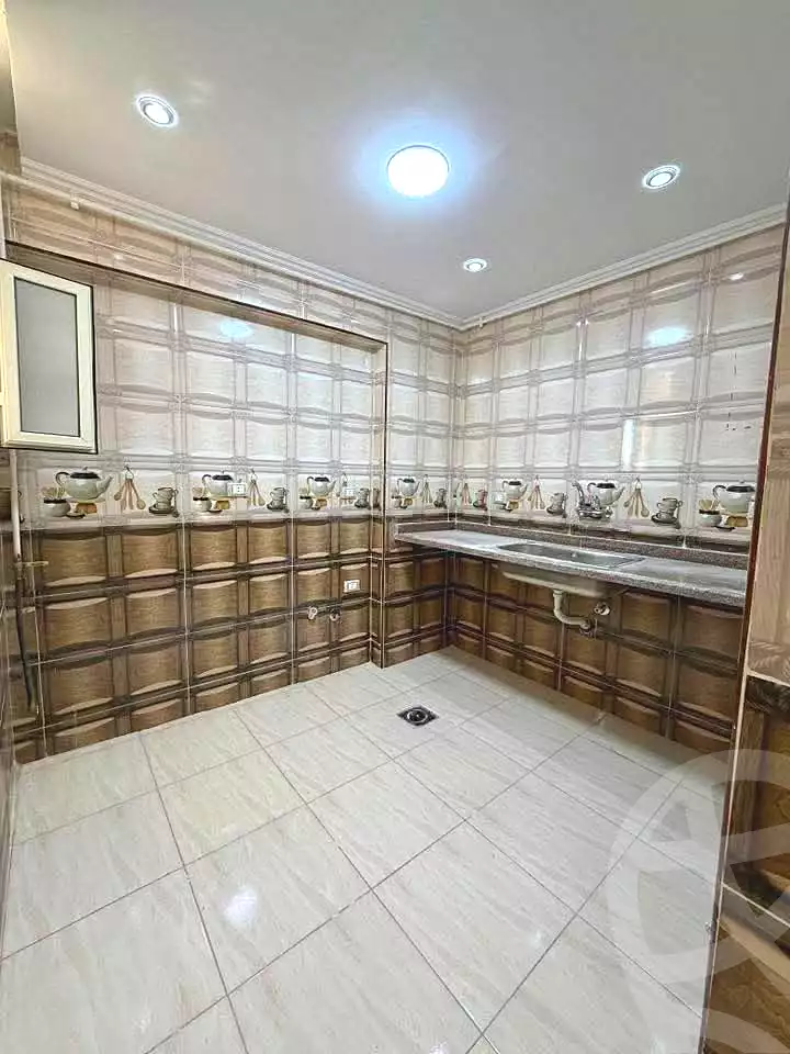 https://aqarmap.com.eg/ar/listing/7033364-for-sale-alexandria-al-agamy-lbytsh-al-kaada-st