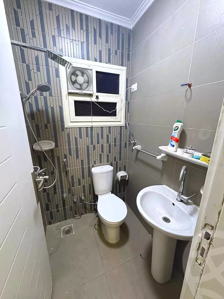 https://aqarmap.com.eg/ar/listing/7033390-for-sale-cairo-el-haram-shareaa-khatem-el-morsalen