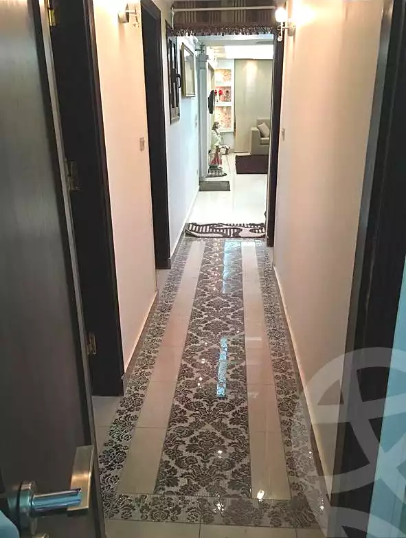 https://aqarmap.com.eg/ar/listing/7029178-for-sale-cairo-nozha-2-el-khamseen-st