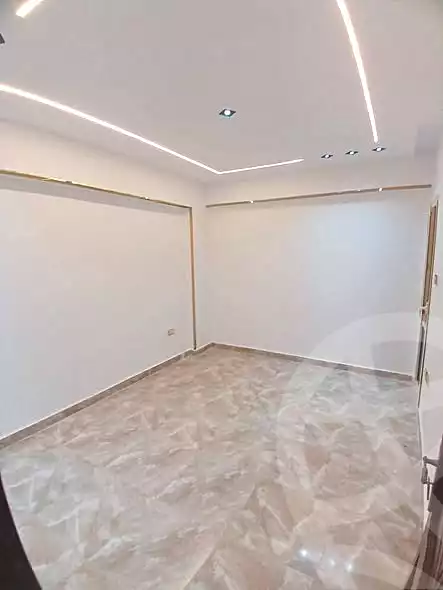 https://aqarmap.com.eg/ar/listing/7033935-for-sale-alexandria-al-agamy-lbytsh-bianchiii