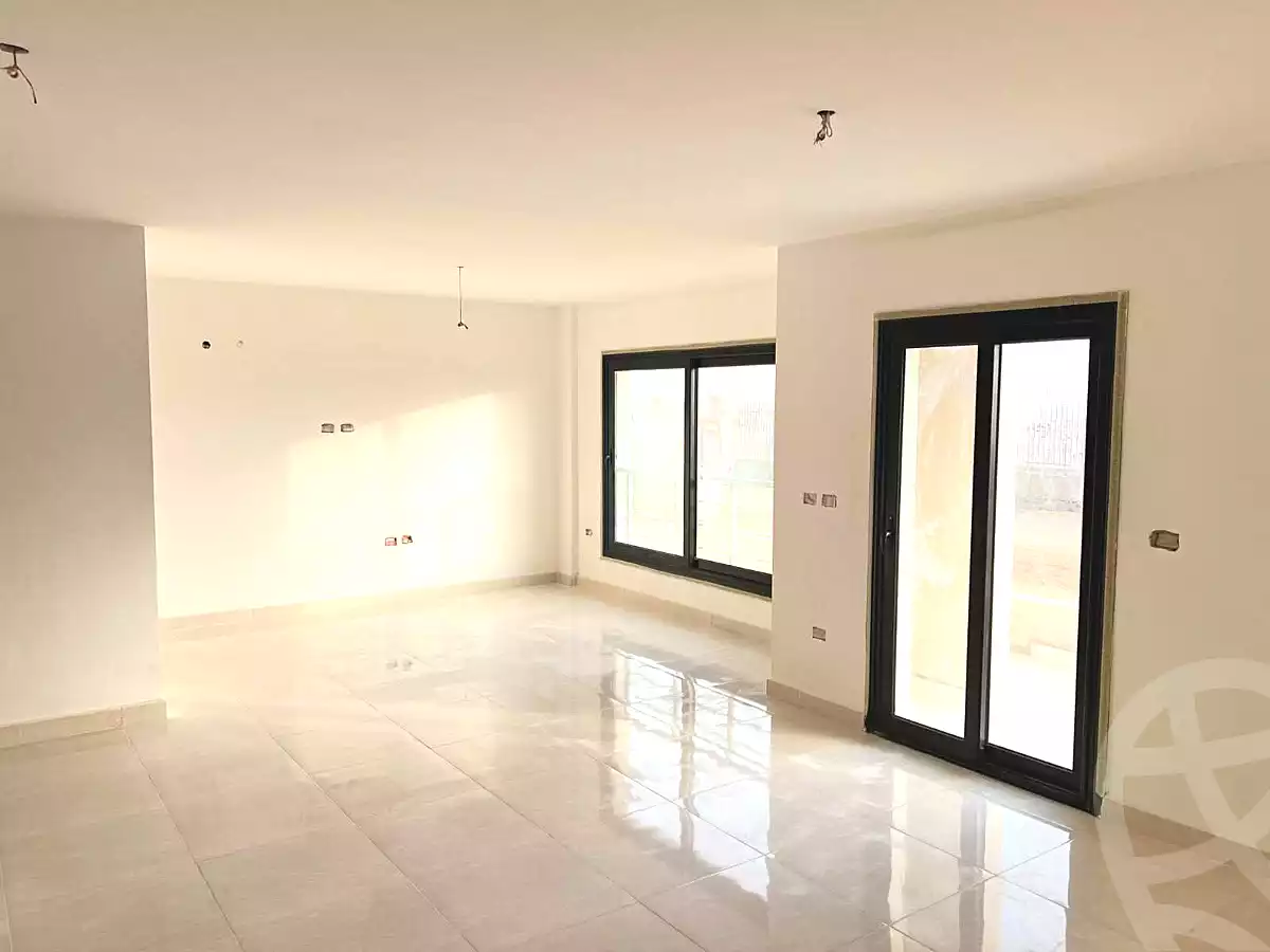 https://aqarmap.com.eg/en/listing/7034062-for-sale-cairo-new-administrative-capital-r7-green-avenue