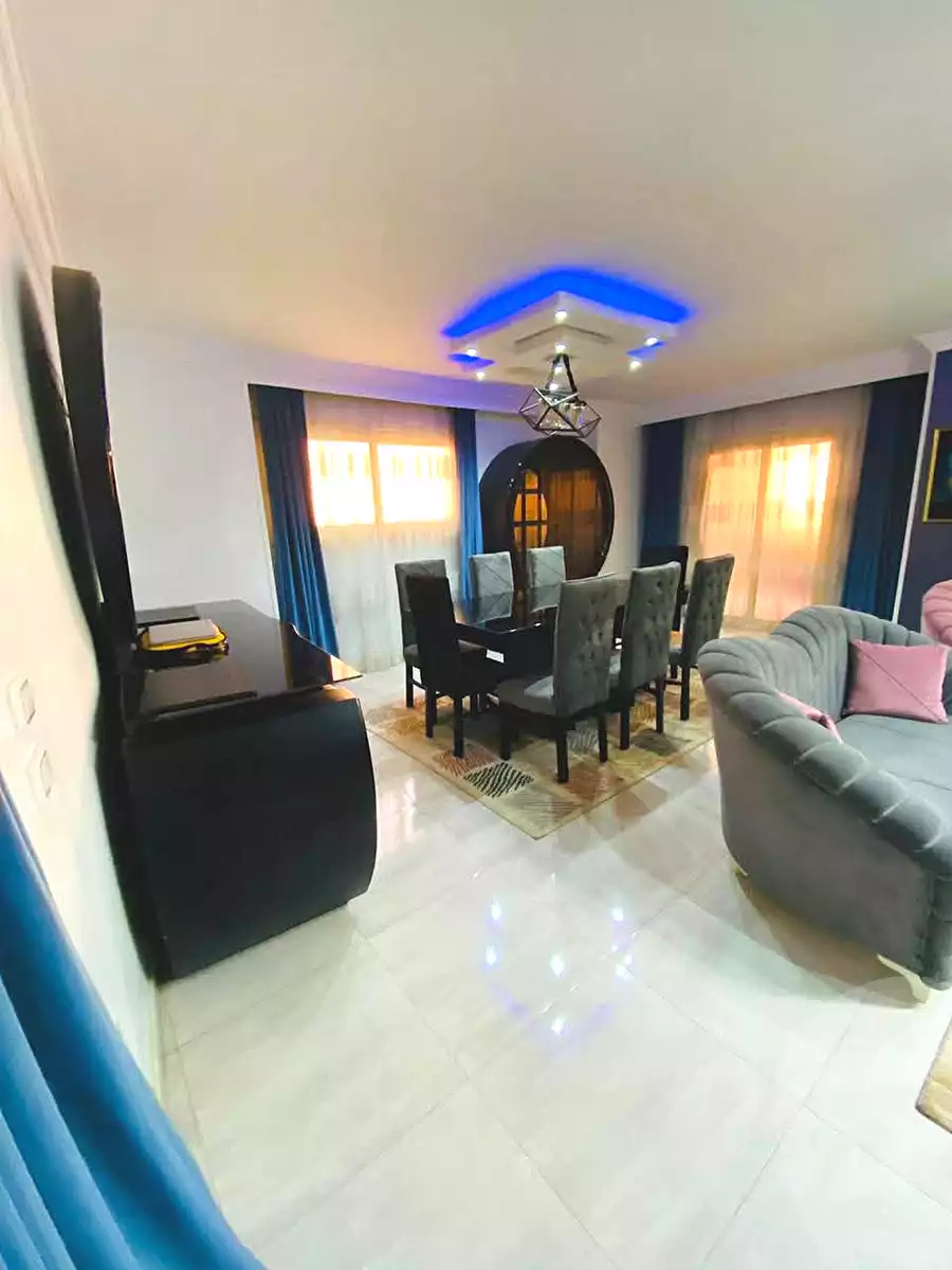 https://aqarmap.com.eg/en/listing/7034207-for-sale-cairo-helwan-hadayek-helwan-nile-corniche-st