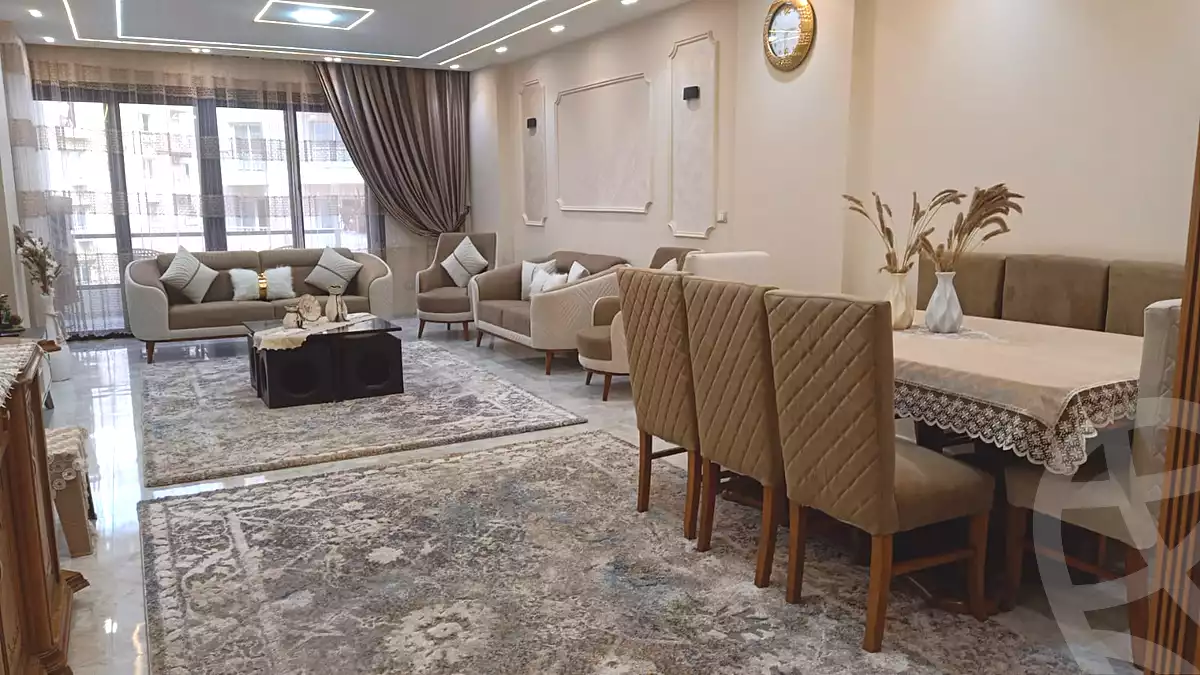 https://aqarmap.com.eg/ar/listing/7034155-for-sale-cairo-6th-of-october-hadaeq-october-compounds-astoria-park