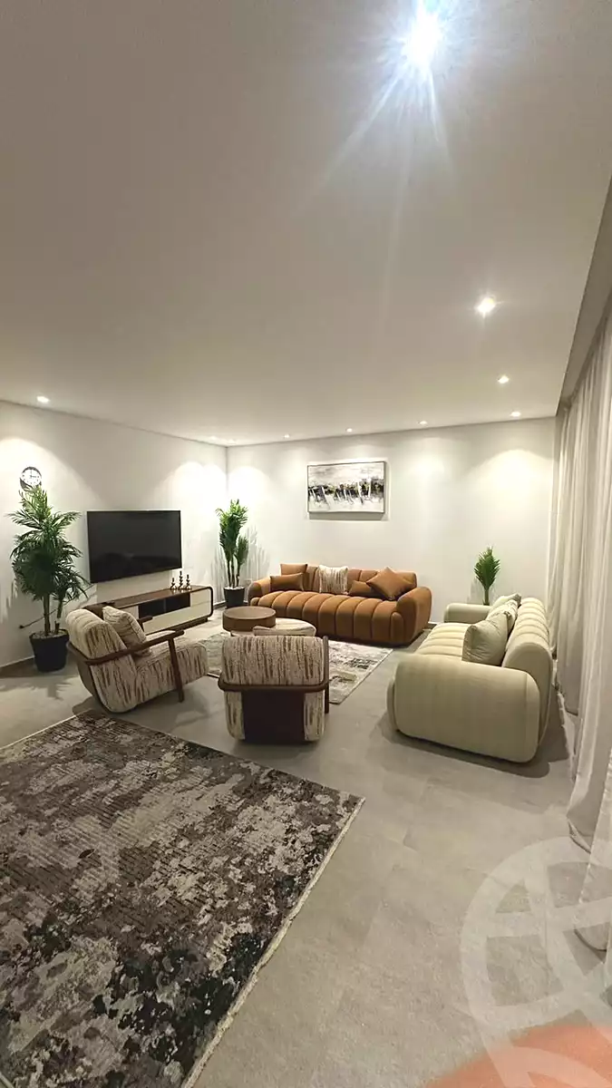https://aqarmap.com.eg/en/listing/7034378-for-rent-cairo-new-cairo-compounds-lakeview-residence
